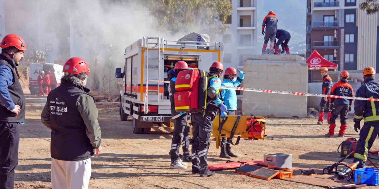 Alanya’da 6 Saat Süren Deprem Tatbikatı