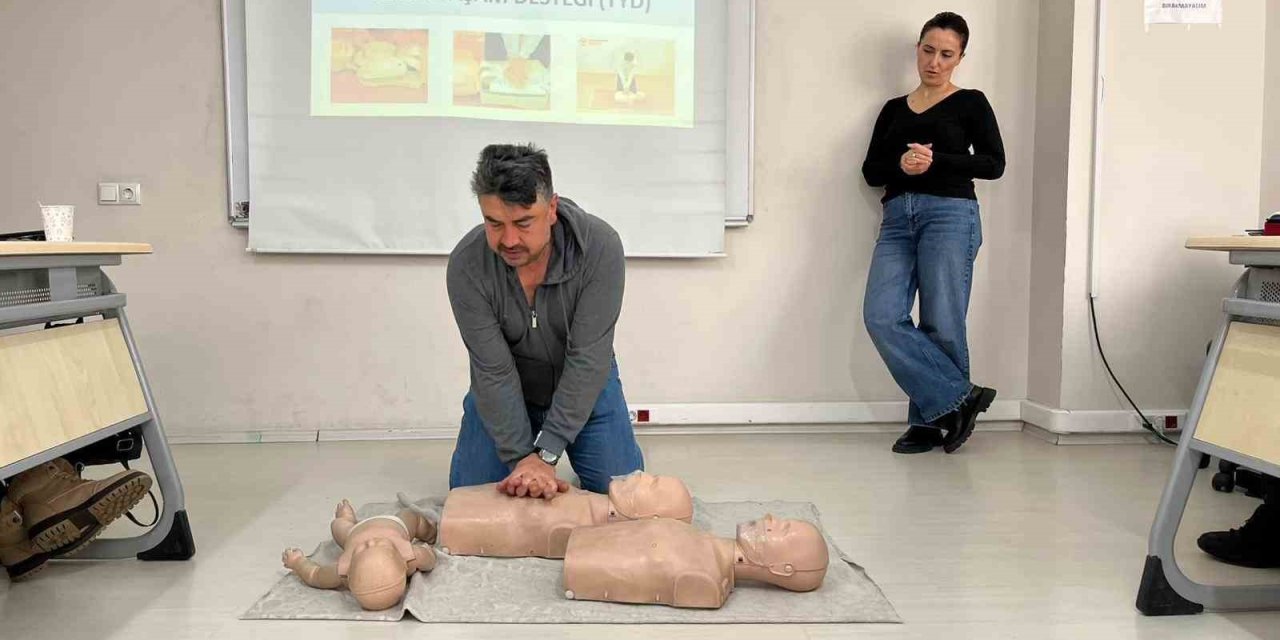 Odunpazarı Belediyesi’nden Personeline İlk Yardım Eğitimi