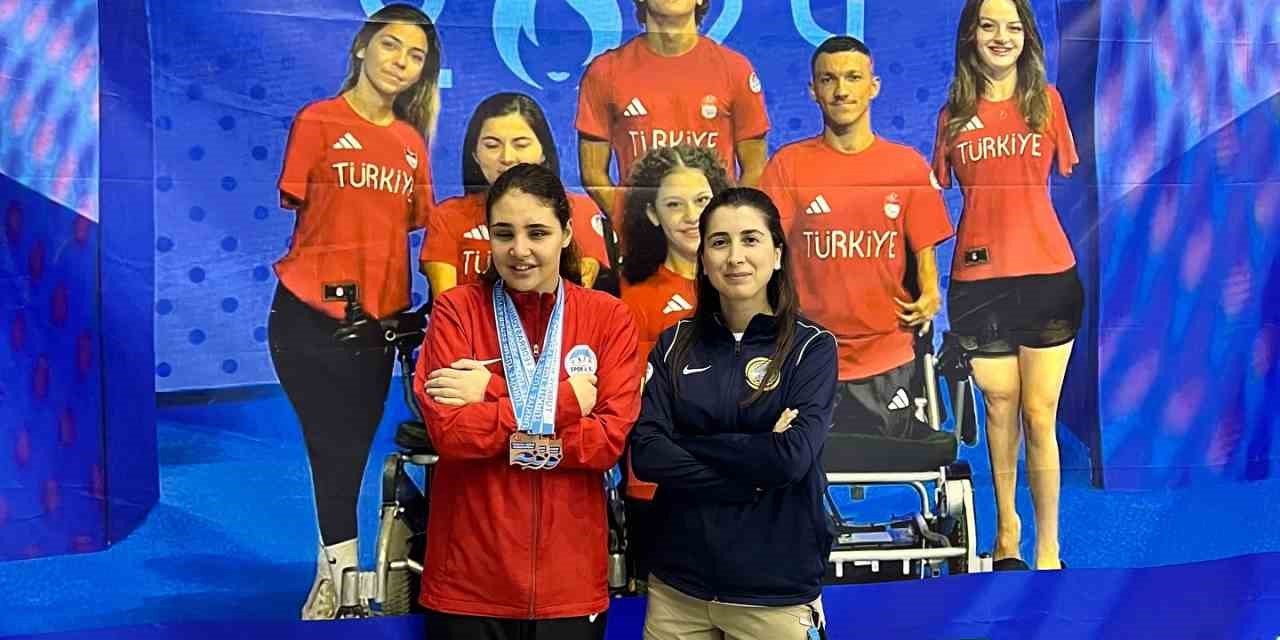 Cemre Ateş, Milli Takıma Seçildi