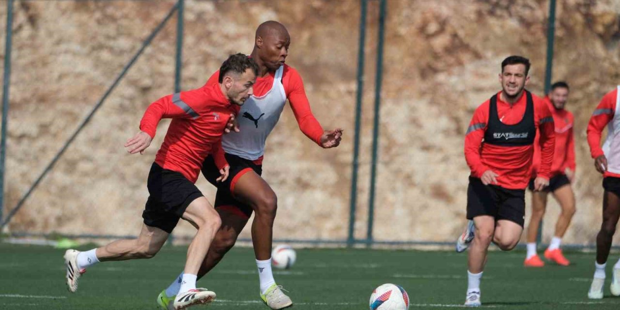 Atakaş Hatayspor, Samsunspor Maçı Hazırlıklarına Başladı