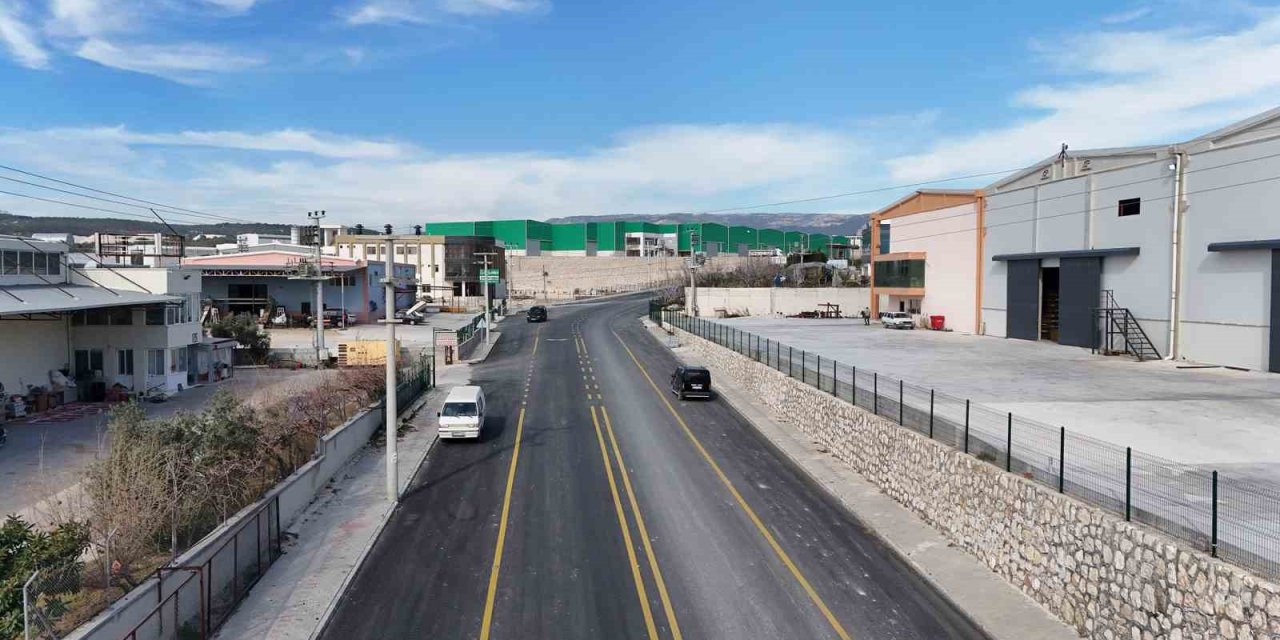 Mersin’de Yol Çalışmaları Sürüyor