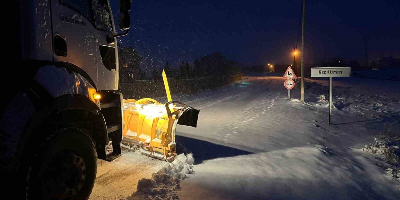 Büyükşehir, Kardan Kapanan142 Mahalle Yolunu Açtı