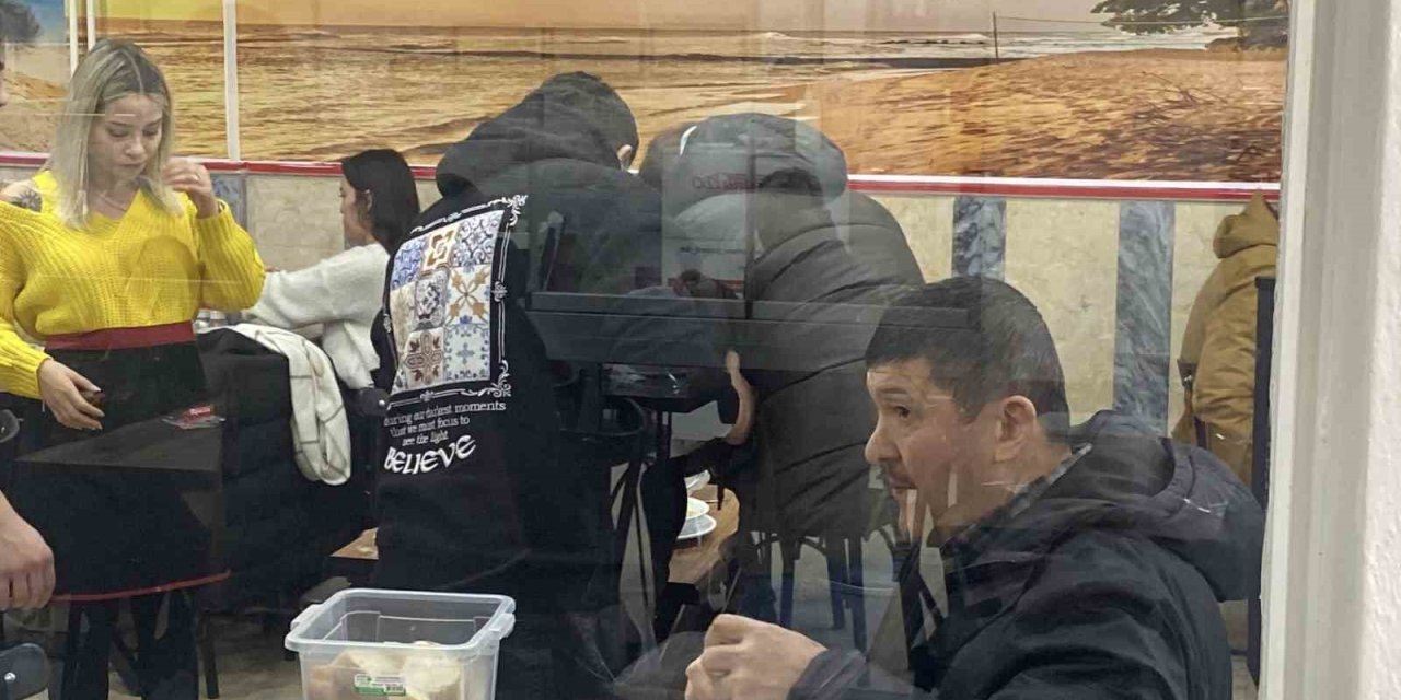 Hemlich Manevrası Sayesinde Boğulmaktan Son Anda Kurtuldu