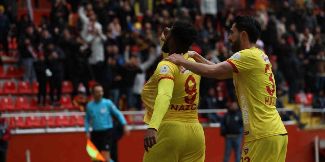 Duckens Nazon’dan 2 Gol