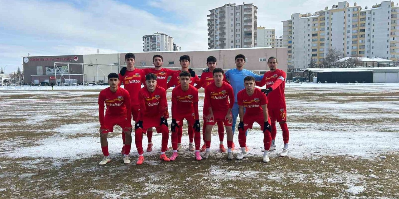 Kayserispor U19 Evinde 4-0 Kazandı