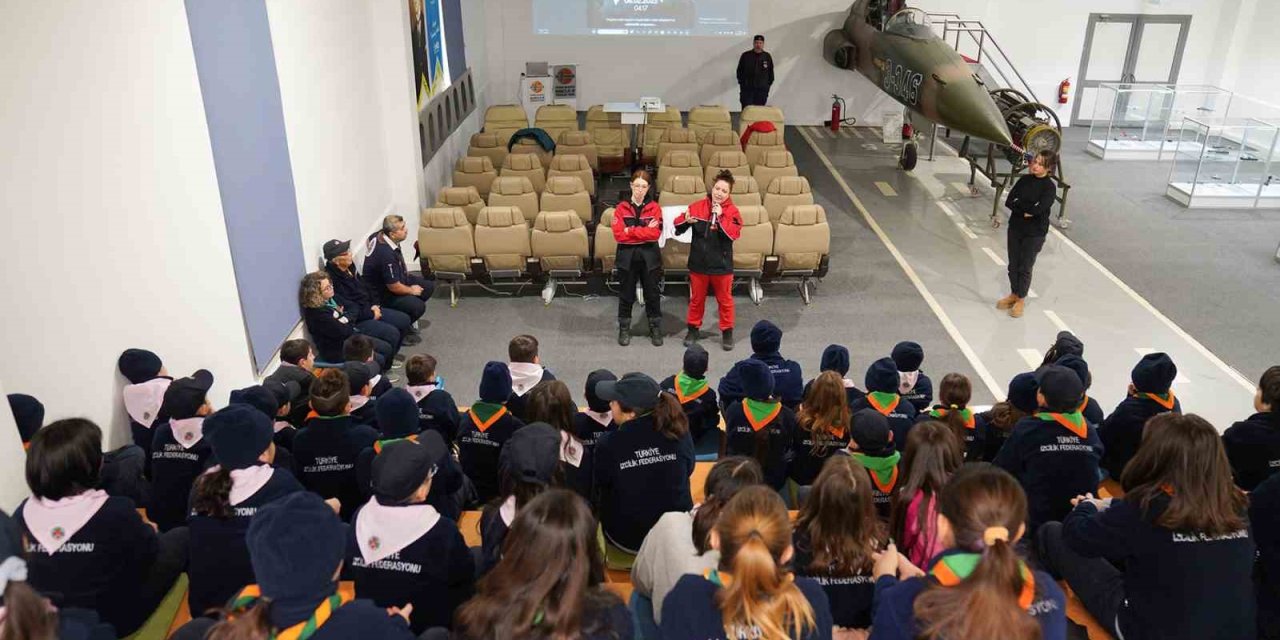 Minik İzcilere Afet Farkındalık Eğitimi Verildi