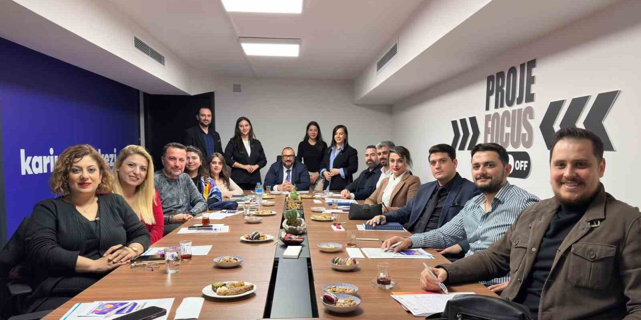 Kariyer Merkezi, Üniversite-sanayi İş Birliğine Katkı Sağlıyor