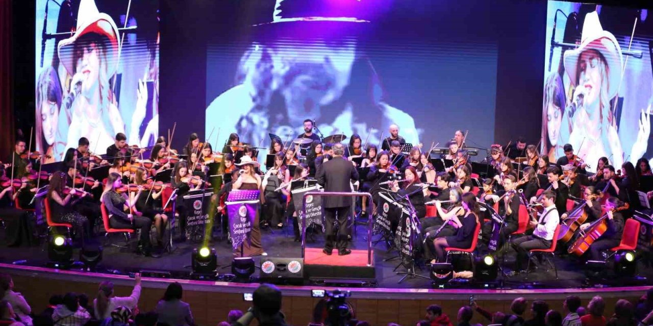 Cem Karaca Ve Barış Manço Kepez’de Anıldı