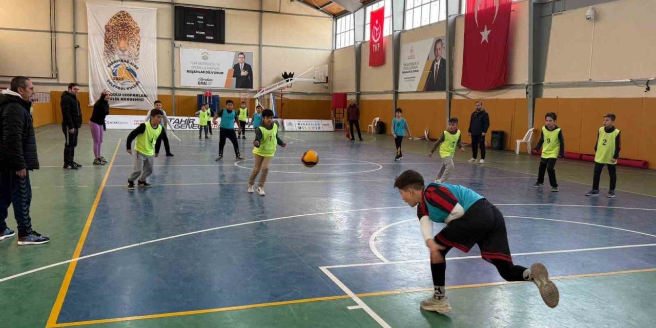 Karapınar’da Geleneksel Çocuk Oyunları Turnuvaları Başladı