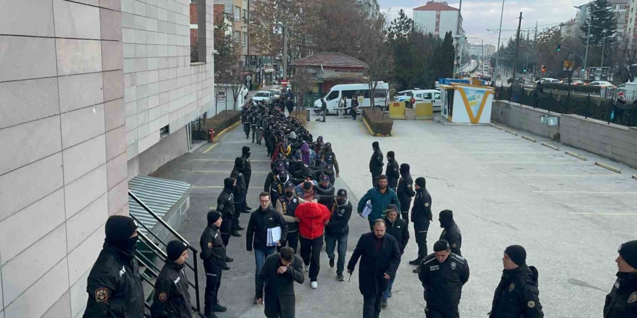 516 Milyon Tl’lik Yasa Dışı Bahis Operasyonunda 13 Tutuklama