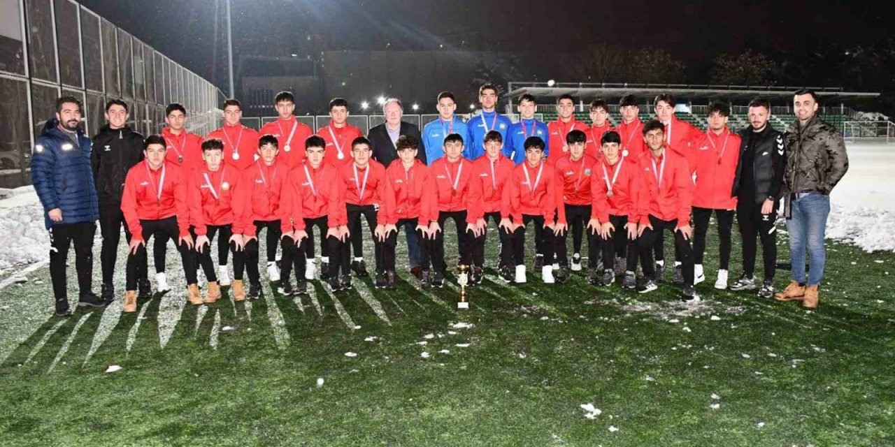 Zirveye Talas Belediyespor Ambargosu
