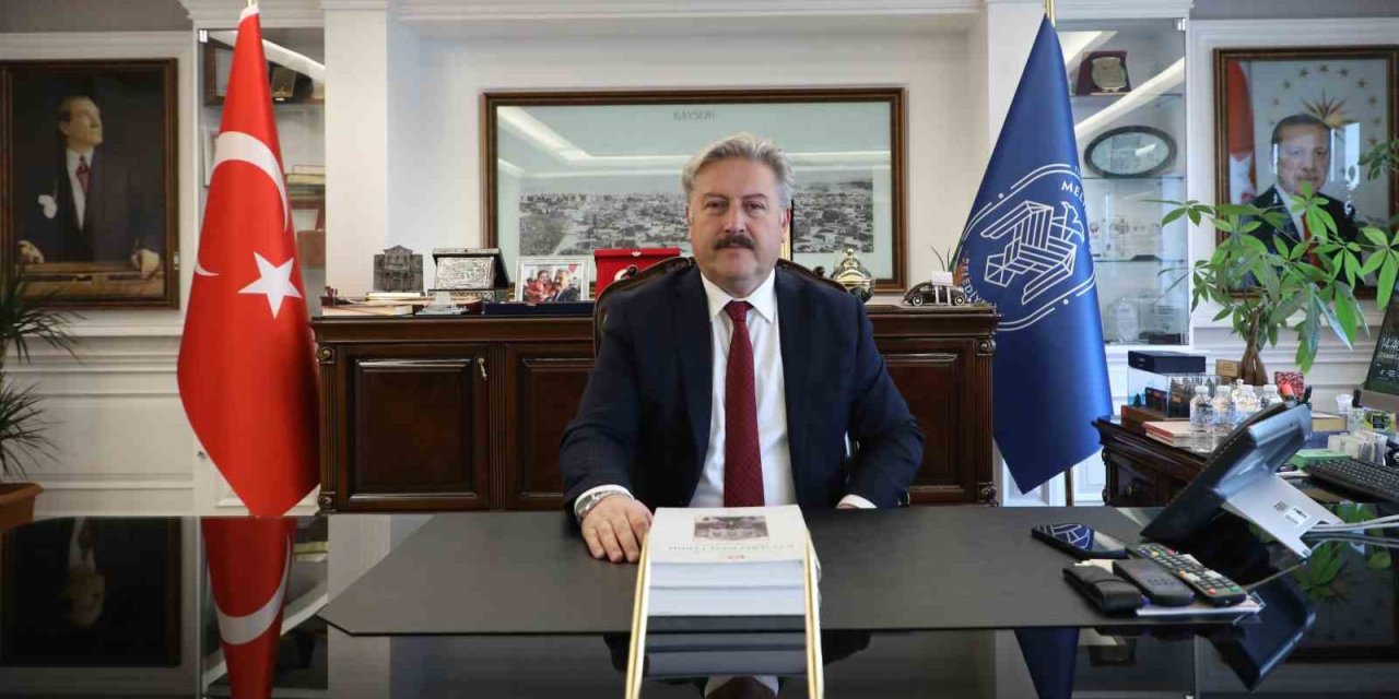 Başkan Palancıoğlu, Berat Kandili’ni Kutladı