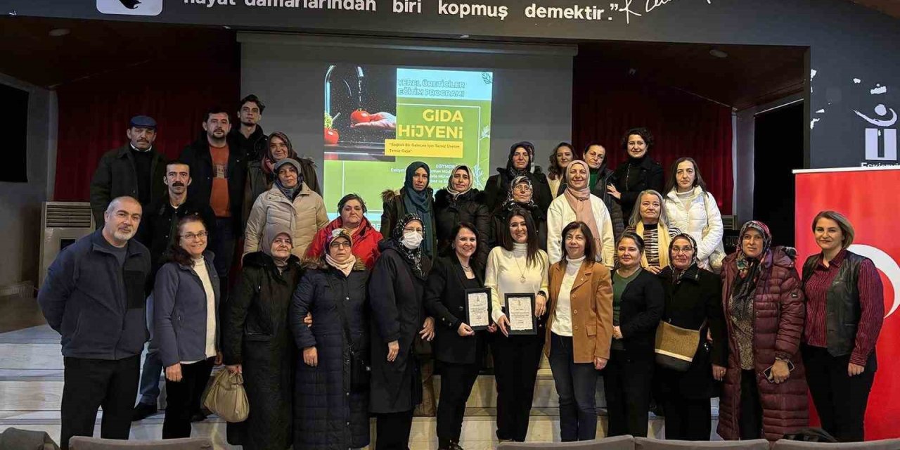 Yerel Üreticilere Gıda Hijyeni Eğitimi Verildi