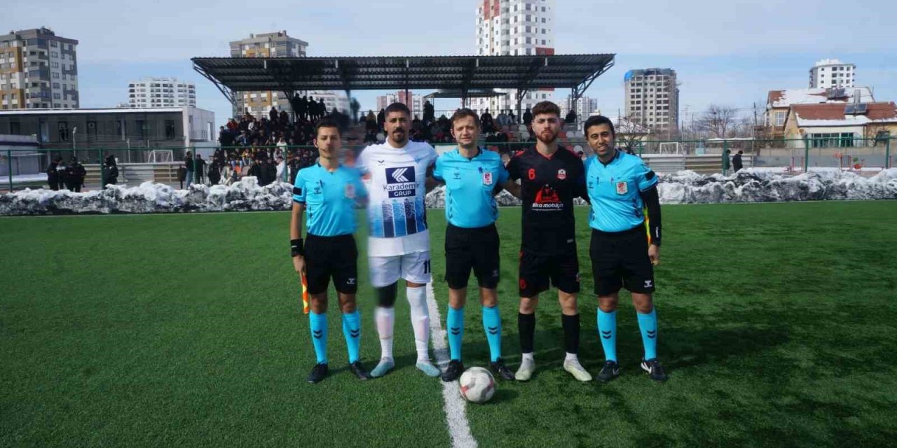 Gaziosmanpaşaspor Şampiyon Oldu