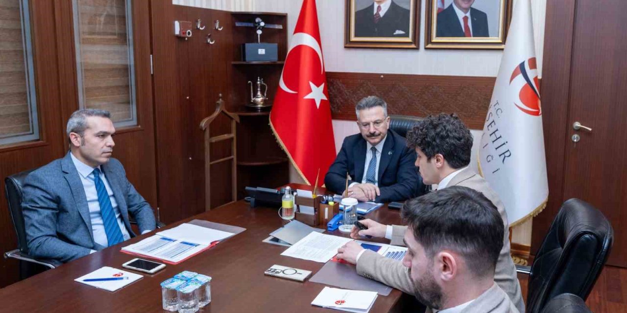 Vali Aksoy’a Bebka Projeleriyle İlgili Bilgilendirme Sunumu Yapıldı