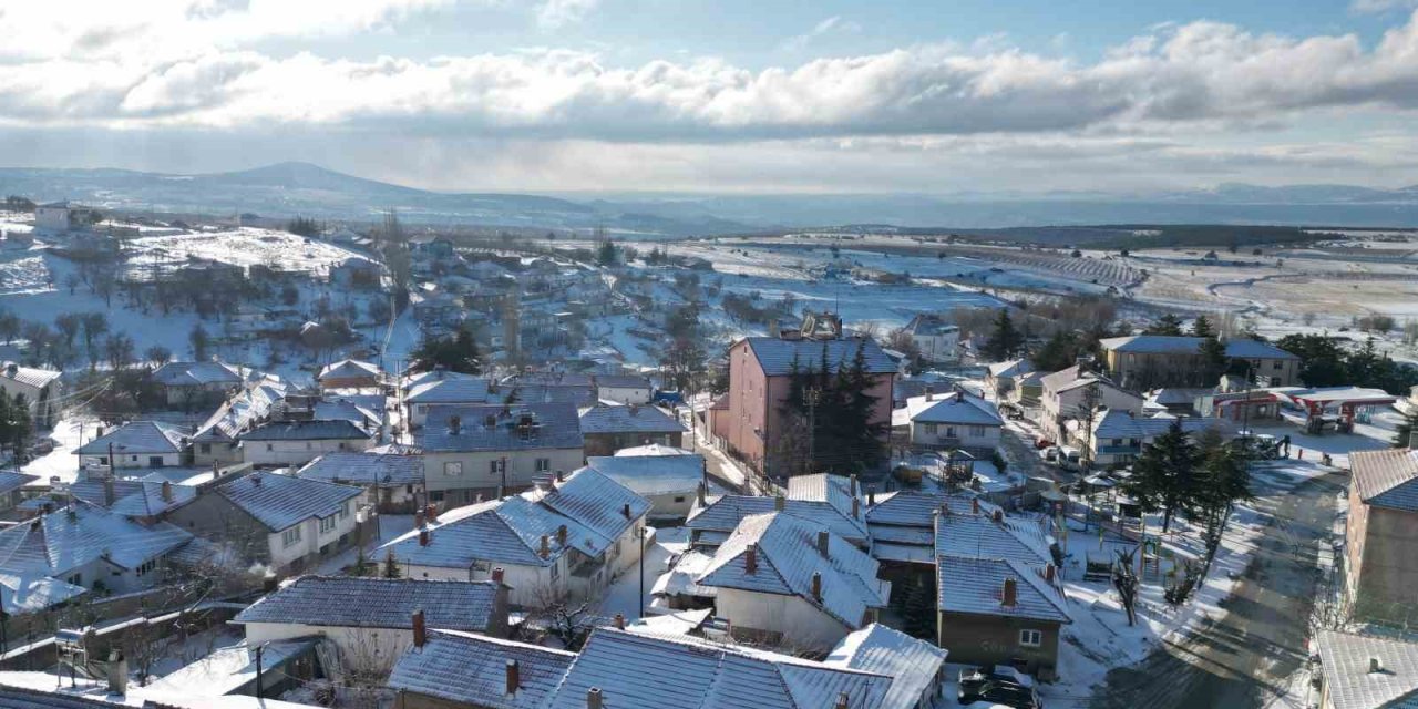 Mihalıççık’ta Kar Nedeniyle Eğitime 1 Gün Ara Verildi