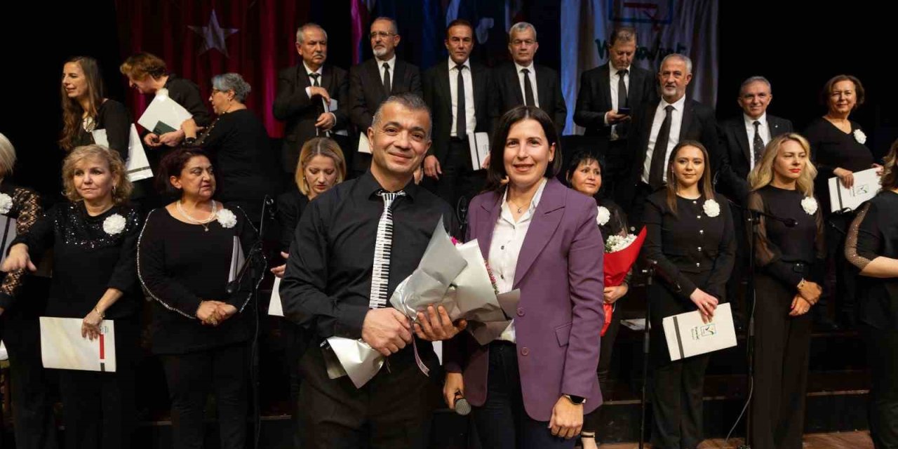 Manavgatlılar Unutulmaz Müzik Şöleni Yaşadı