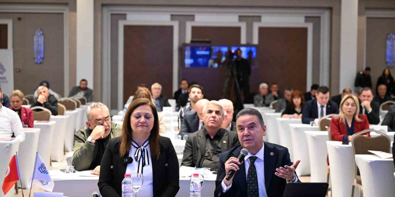 Akdeniz Belediyeler Birliği’nde Gündem ’deprem Ve Yangın Güvenliği’