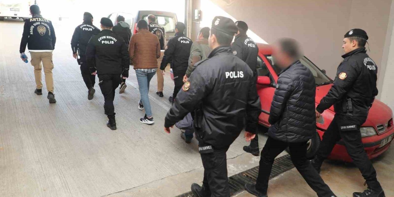 Antalya’da Bir Haftada 578 Kişi Yakalandı