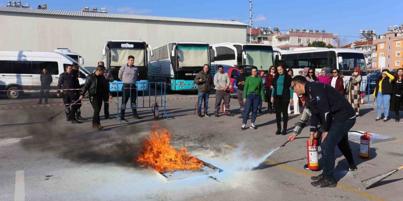 Kepez Belediyesi Personeline Yangın Eğitimi