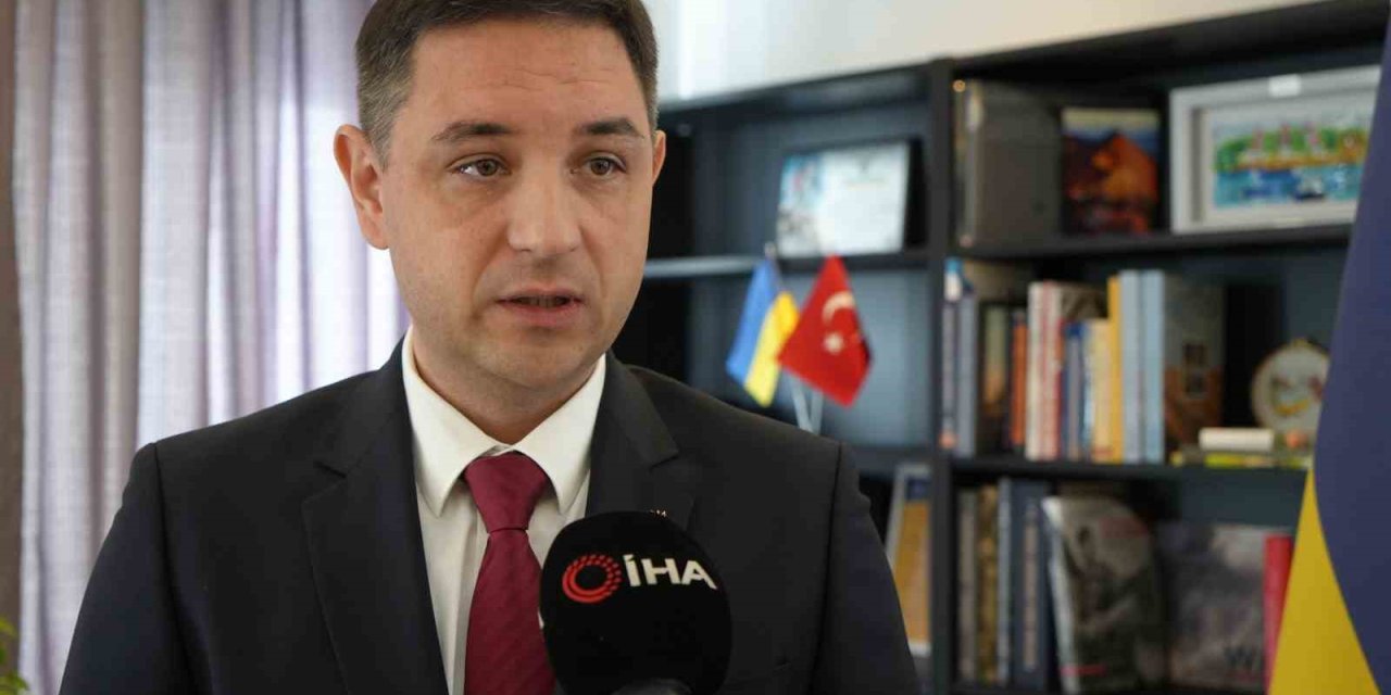 Ukrayna Antalya Konsolosundan Türk Halkına Övgü: "sergiledikleri İnsanlık Unutulmaz Örneklerden Sadece Biri"