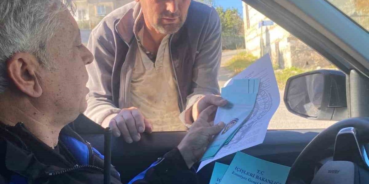 Mersin’de Muhtarlar ’iletişim Yoluyla Dolandırıcılık’ Hakkında Bilgilendirildi