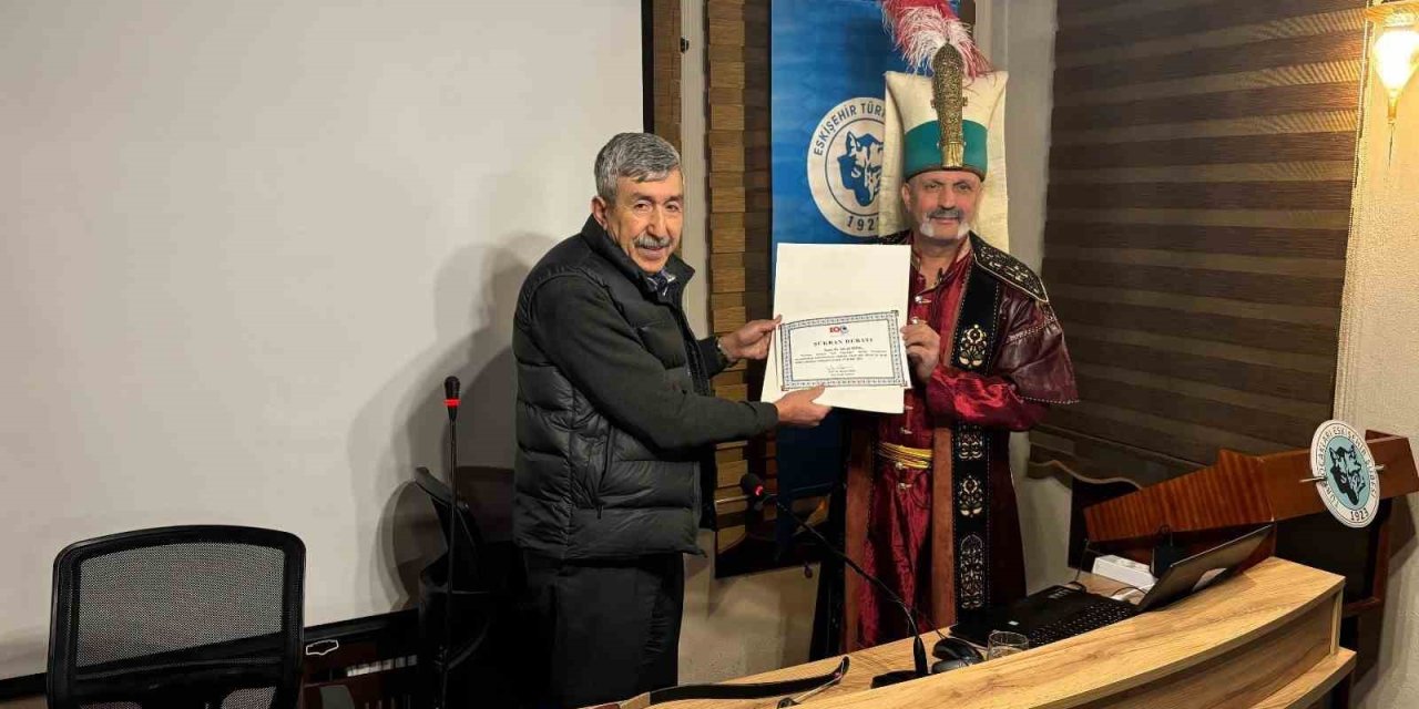 Eskişehir Türk Ocağı’nda ’tarihsel Süreçte Türk Okçuluğu’ Konuşuldu