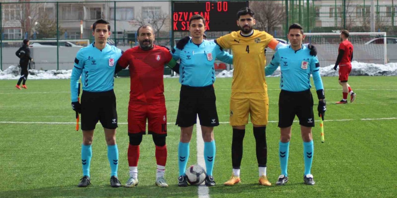 Kocasinan Şimşekspor Galibiyetle Başladı