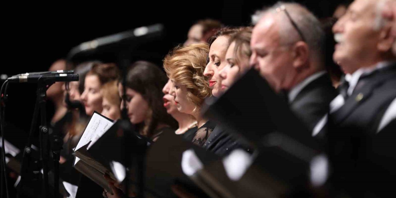 Ege Türküleri Konseri İle Müzik Ziyafeti