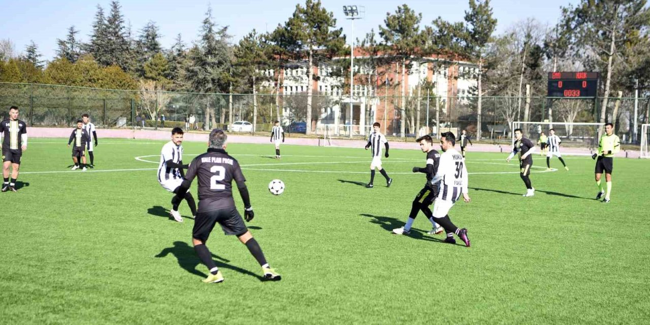 Anadolu Üniversitesi Öğrenci Spor Turnuvaları’nın 2’nci Yarısı Başladı