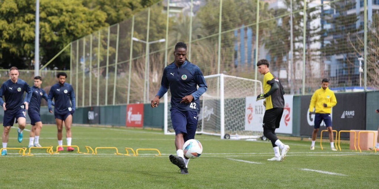 Alanyaspor, Mke Ankaragücü Maçı Hazırlıklarını Tamamladı