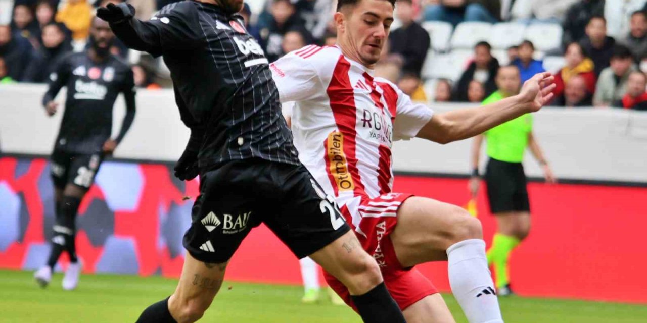 Ziraat Türkiye Kupası: Antalyaspor: 0 - Beşiktaş: 1 (ilk Yarı)