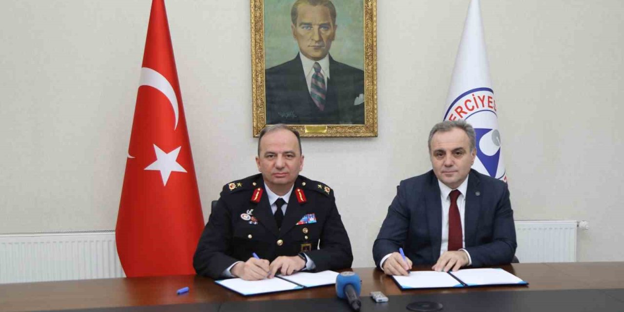Erü İle Jandarma Genel Komutanlığı Kriminal Başkanlığı Arasında İş Birliği Protokolü İmzalandı