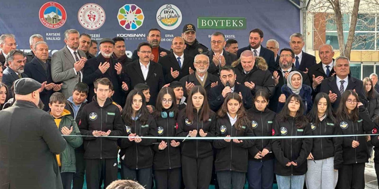 Vali Çiçek: "gençlerimiz Bataklığa Sürüklenmesin Diye Bir Polisimizi Şehit Verdik"