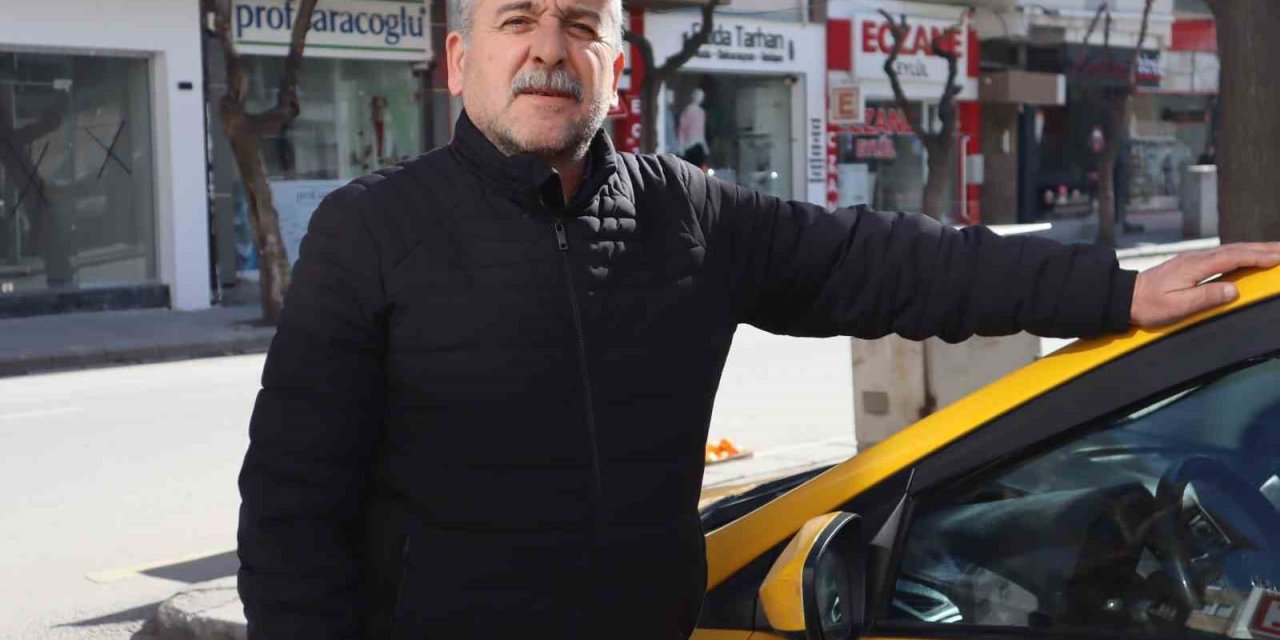 Eskişehirli Taksiciler Yeni Kamera Zorunluluğuyla İlgili Görüşlerini Dile Getirdi