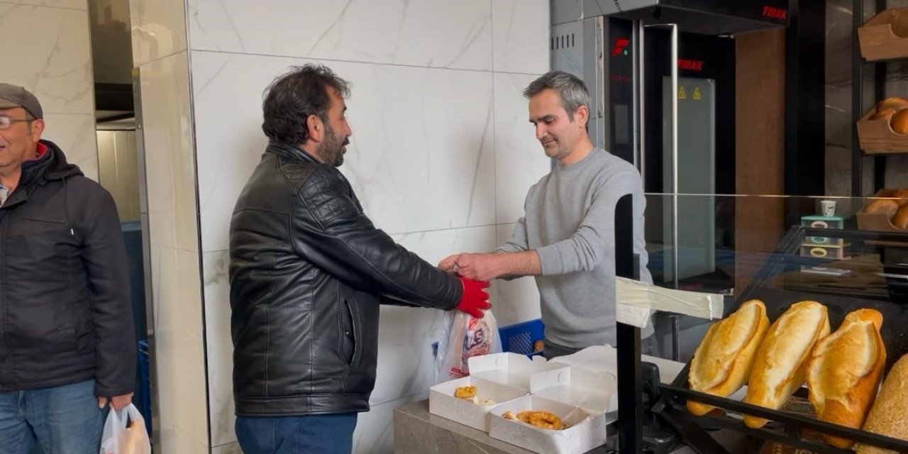 Mahalle Sakinlerine 40 Yıllık Fırından Anlamlı Jest