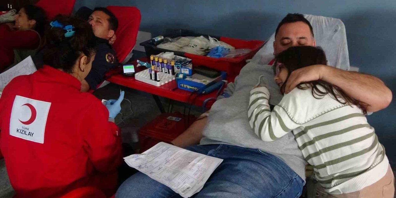 Veliler Kan Verdi Öğrenciler Madalya Kazandı