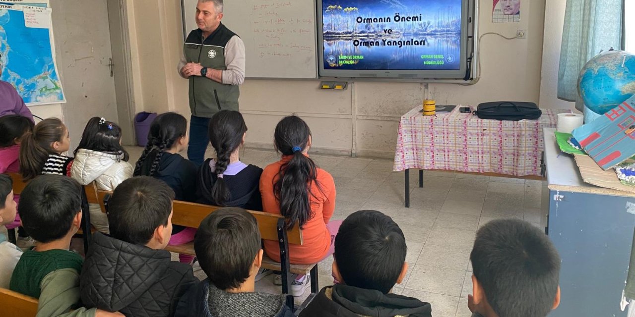 Anamur’da Mezarlıklar Ağaçlandırılıyor