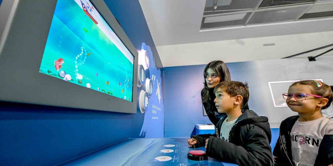 Çocuklar, Eğlenerek Öğreniyor