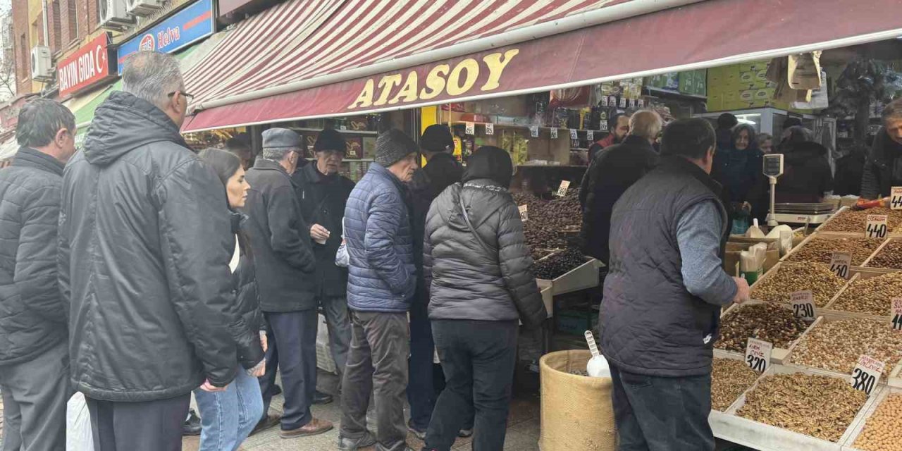 Esnaf Yoğunluktan Memnun