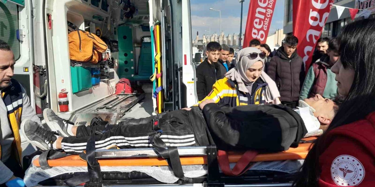Konya’da Trafik Kazası: 2 Yaralı