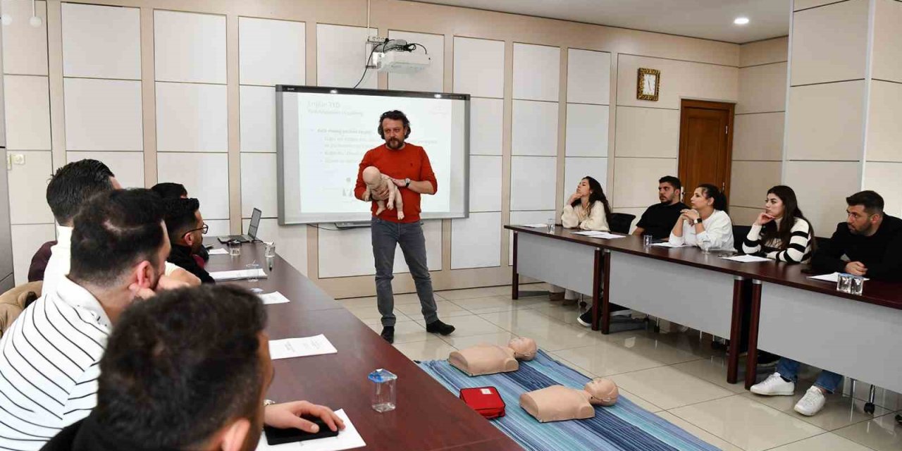 Tepebaşı Personeline İlk Yardım Eğitimi