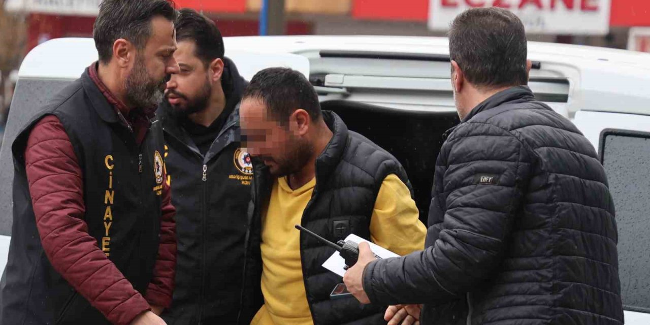 Eski Eşini Yaralayıp, Birlikte Yaşadığı Kişiyi Öldüren Şahıs Yakalandı