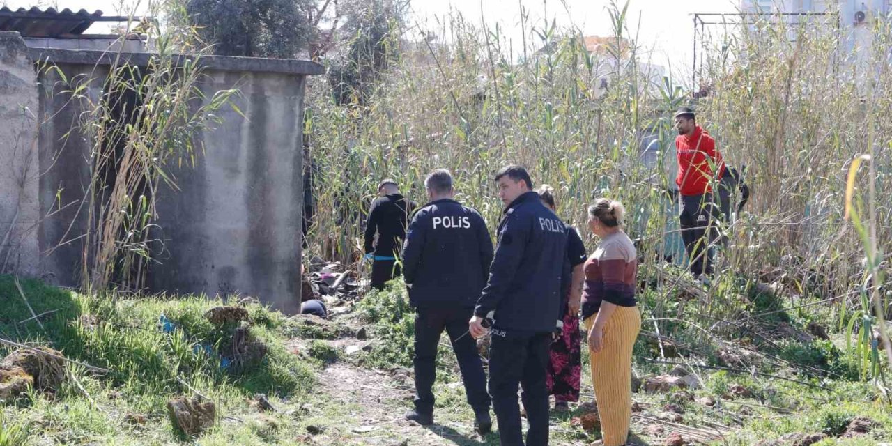 27 Yaşındaki Gencin Cansız Bedeni Boş Arazide Bulundu