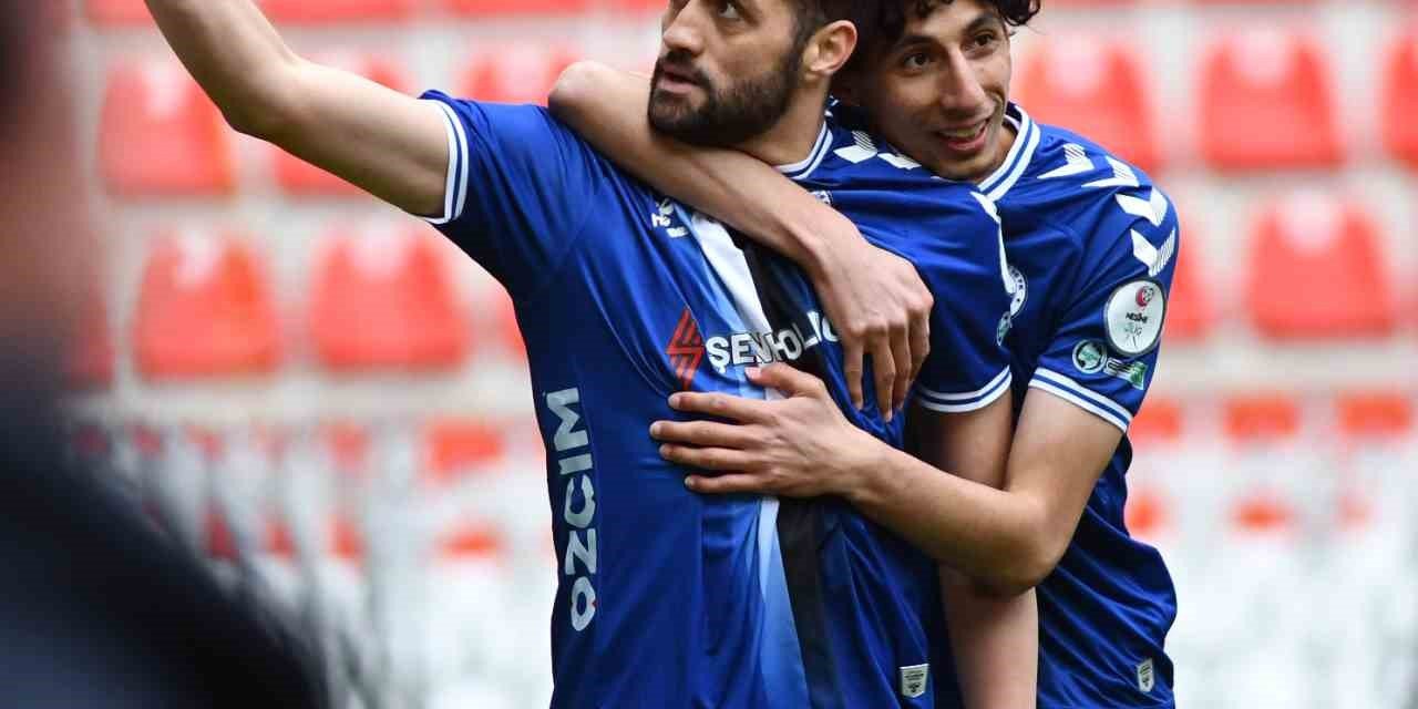 Tayyib Kanarya İlk Golünü Attı