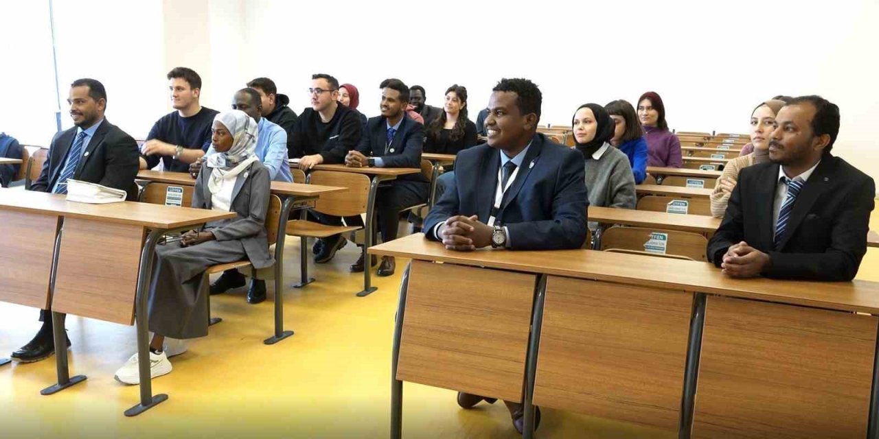 Nöhü, Sudanlı Akademisyen Ve Öğrencilere Kapılarını Açtı