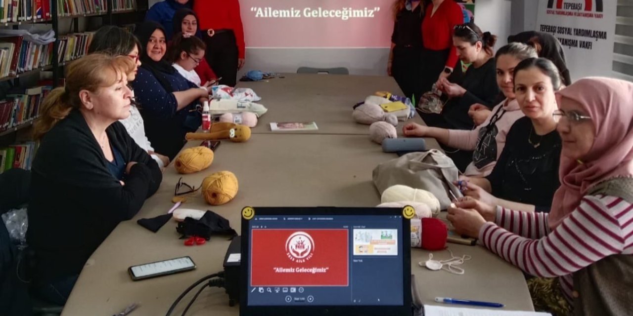 Aile Destek Merkezi Kursiyerlerine Eğitim Verildi