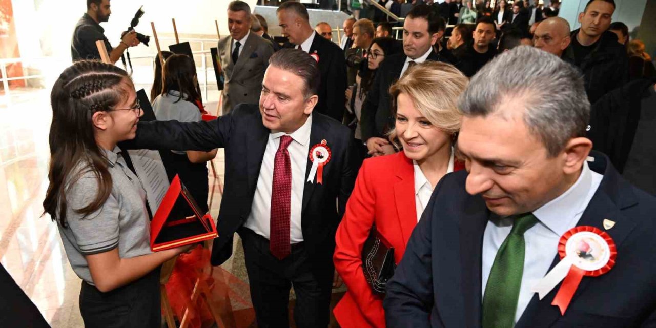 Atatürk’ün Antalya’ya Gelişinin 95. Yılı Kutlandı