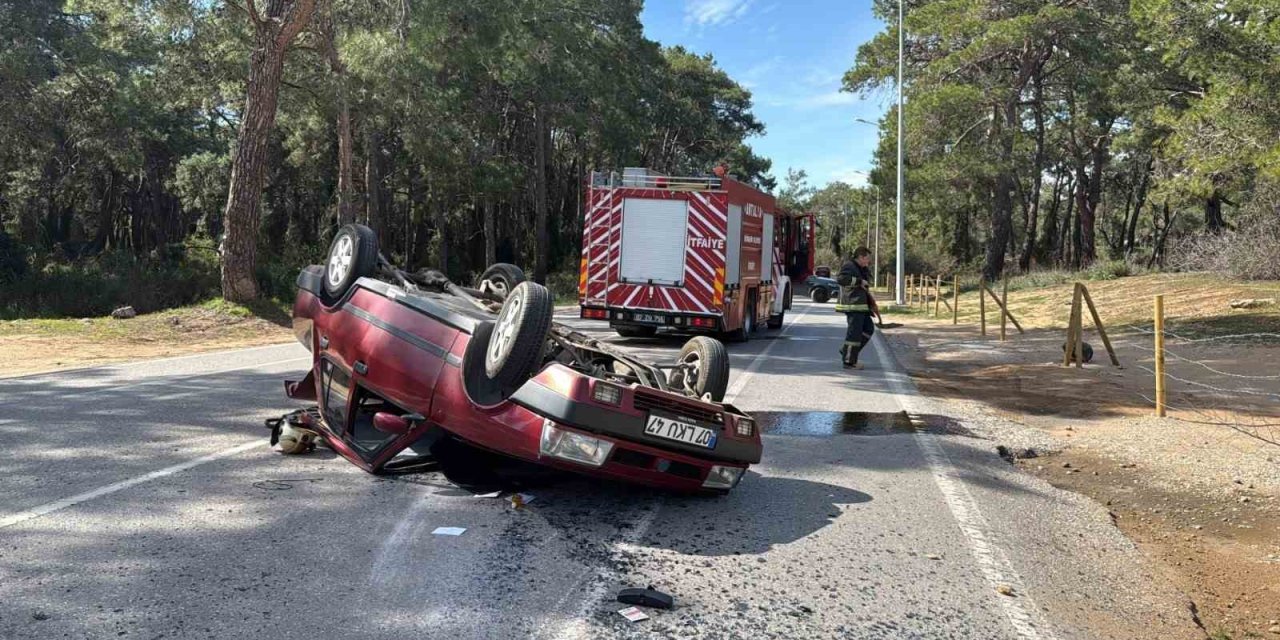 Seyir Halindeyken Devrilen Otomobil Takla Atıp Ters Döndü