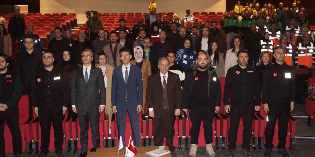 Afad İl Müdürü Genç: "afete Tek Yumruk Olarak Cevap Vermemiz Gerekir"